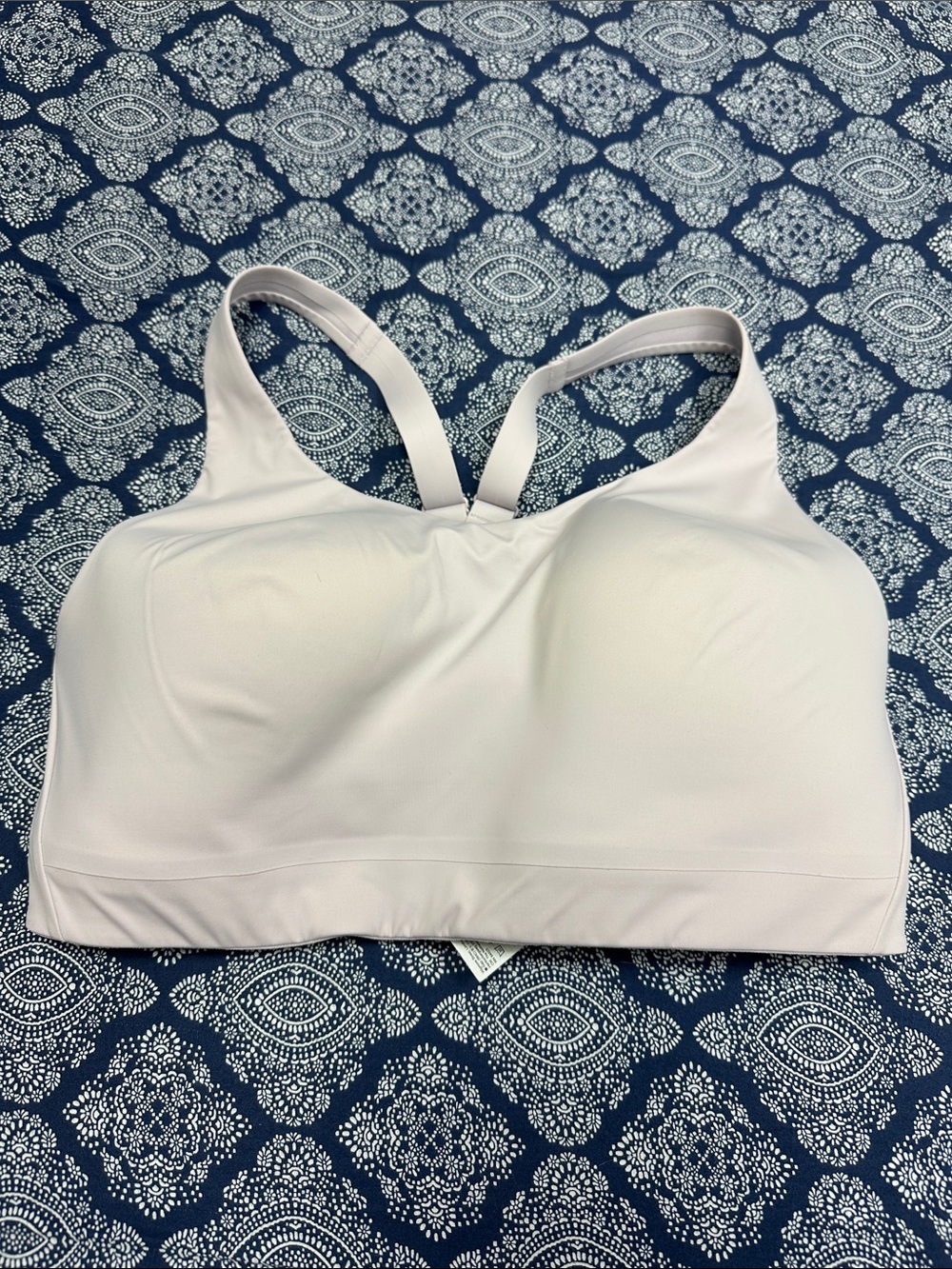 Athleta Soft Purple lined 36DD Sports Bra